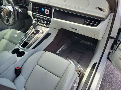 Certified 2021 Porsche Macan GTS AWD/4WD image 19