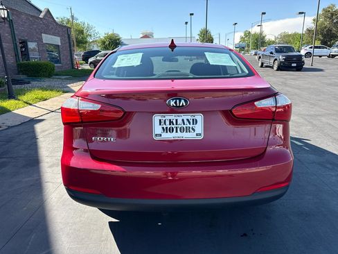 Used 2016 Kia Forte LX FWD image 7