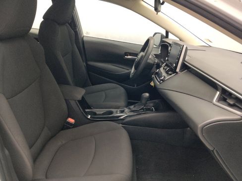 Used 2021 Toyota Corolla LE FWD image 21
