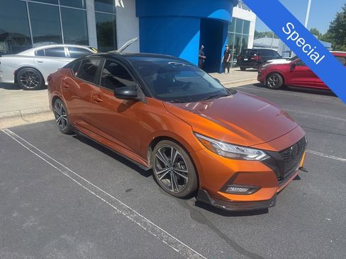 Used 2022 Nissan Sentra SR FWD image 1