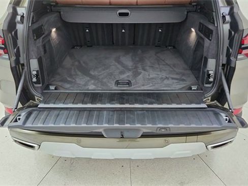 Used 2026 BMW X5 sDrive40i image 14