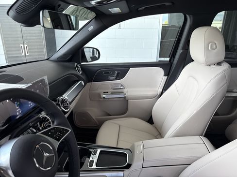 New 2026 Mercedes-Benz GLB 250 image 21
