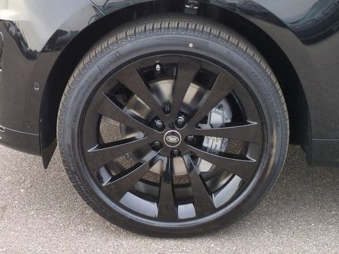 New 2025 Land Rover Range Rover Sport Dynamic SE image 11