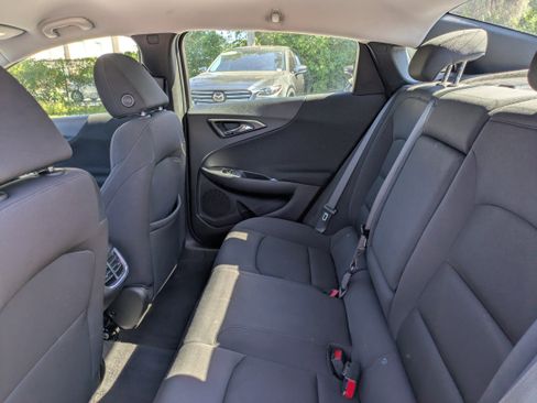 Used 2023 Chevrolet Malibu LT image 13