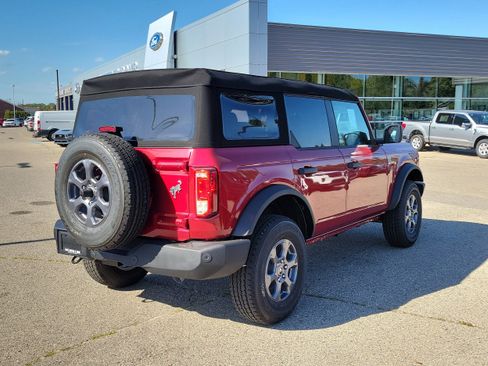 New 2025 Ford Bronco Big Bend image 4