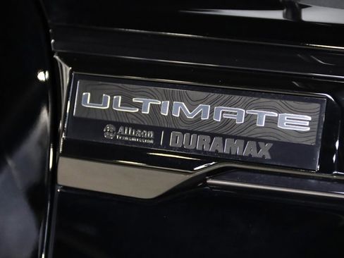 Used 2024 GMC Sierra 2500 Denali Ultimate image 12