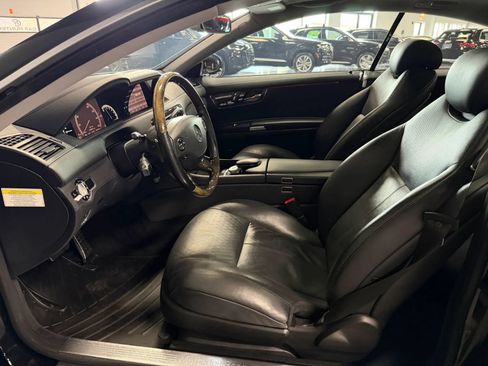 Used 2009 Mercedes-Benz CL 550 4MATIC image 13