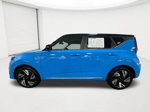 Used 2023 Kia Soul GT-Line FWD image 8