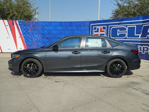 New 2026 Honda Civic Sport image 10