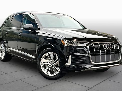 Used 2023 Audi Q7 2.0T Premium Plus w/ Premium Plus Package AWD/4WD image 3