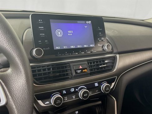 Used 2019 Honda Accord LX image 16