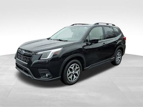 Used 2024 Subaru Forester Premium w/ POP Package 1 image 2