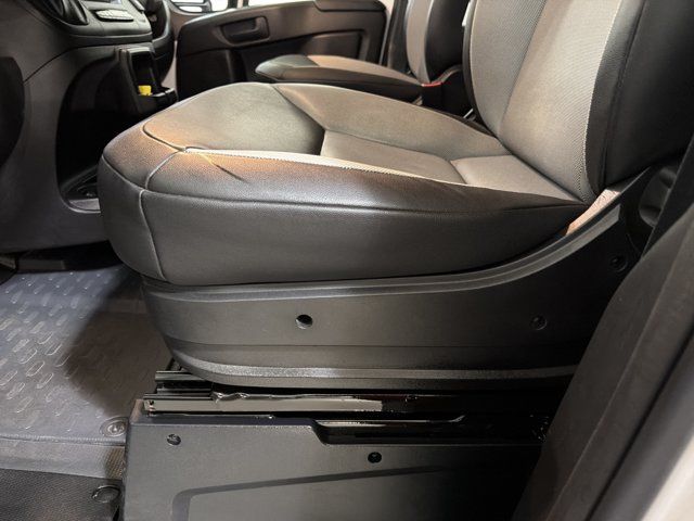Used 2025 RAM ProMaster 2500 w/ Convenience Group FWD image 16