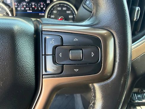 Used 2020 Chevrolet Silverado 1500 High Country w/ Technology Package AWD/4WD image 21