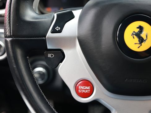 Used 2015 Ferrari California T RWD image 32