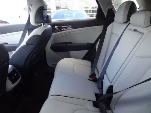 Used 2023 Kia Sportage EX FWD image 10
