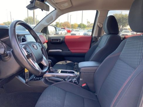 Used 2023 Toyota Tacoma SR5 image 10