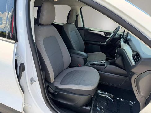 Used 2022 Ford Escape SE AWD/4WD image 47