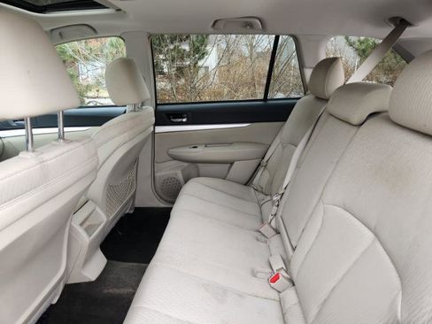 Used 2012 Subaru Outback 2.5i Premium image 17