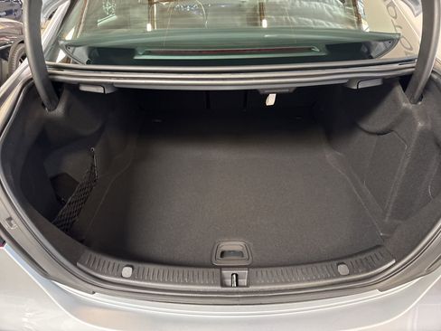Used 2022 Mercedes-Benz E 350 Sedan image 25