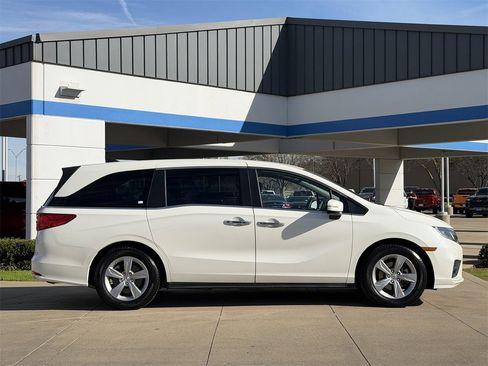 Used 2019 Honda Odyssey EX-L image 3