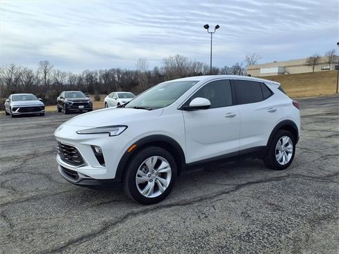 Used 2025 Buick Encore GX Preferred image 31