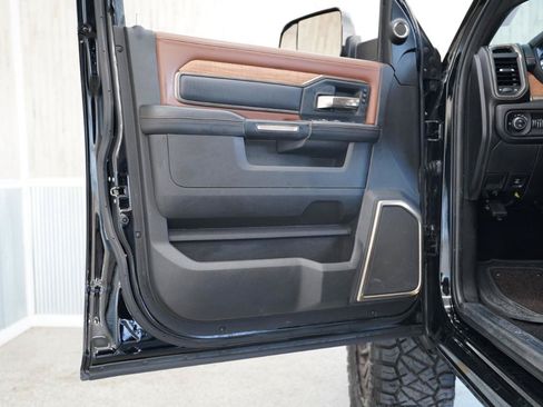 Used 2021 RAM 2500 Limited AWD/4WD image 29