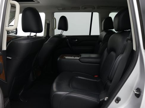 Used 2018 INFINITI QX80 4WD w/ Driver Assistance Package image 34