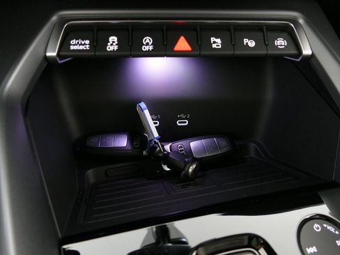 Used 2025 Audi A3 2.0T Premium Plus image 21