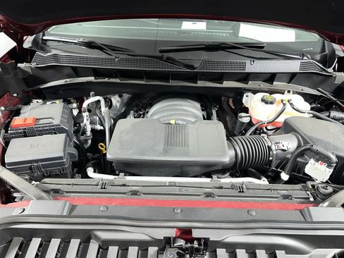 Used 2025 Chevrolet Silverado 1500 RST AWD/4WD image 12