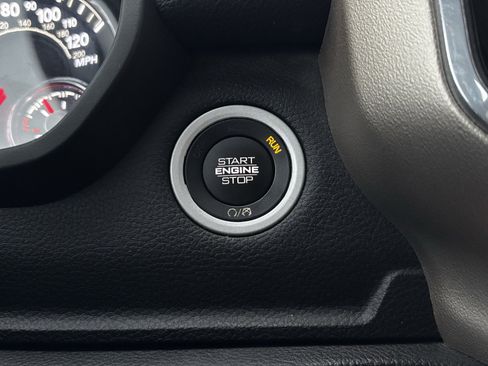 Used 2022 RAM 1500 Laramie image 22