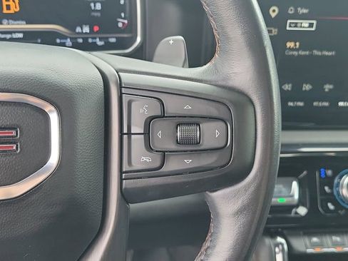 Used 2023 GMC Sierra 1500 AT4 w/ Technology Package AWD/4WD image 23