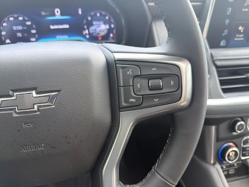 Used 2024 Chevrolet Tahoe Z71 w/ Luxury Package AWD/4WD image 20