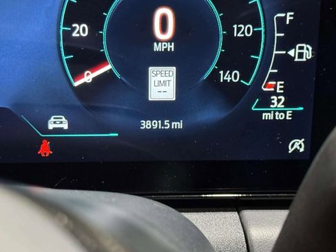 Used 2025 Ford Mustang Premium image 22