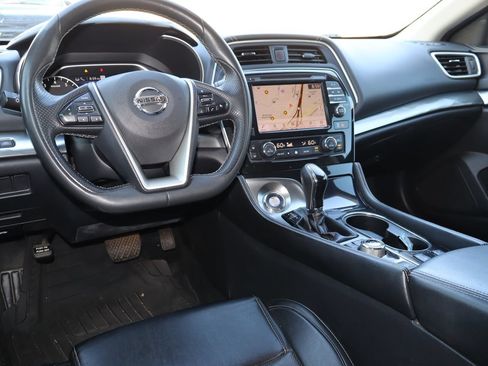 Used 2020 Nissan Maxima 3.5 SV w/ Floor Mat Group FWD image 4
