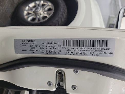 Used 2018 RAM 3500 Laramie image 17