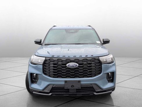 New 2026 Ford Explorer ST-Line RWD image 3