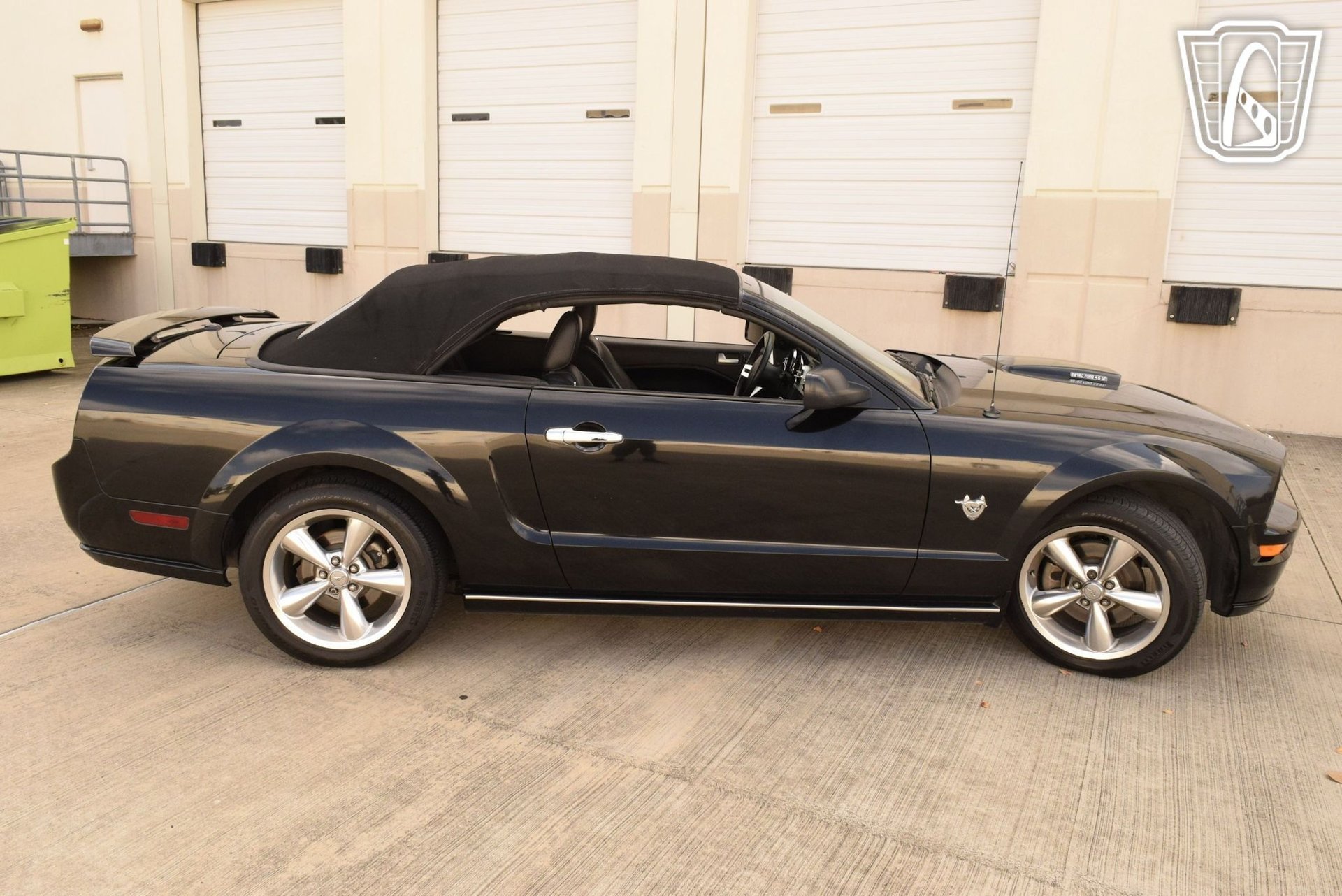 Used 2009 Ford Mustang GT RWD image 26