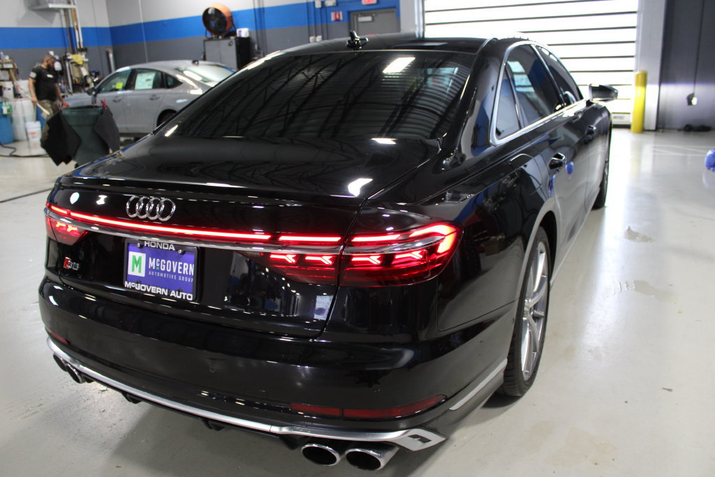 Used 2023 Audi S8 AWD/4WD image 27