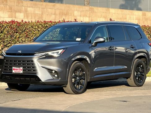 Used 2024 Lexus TX 350 FWD image 8