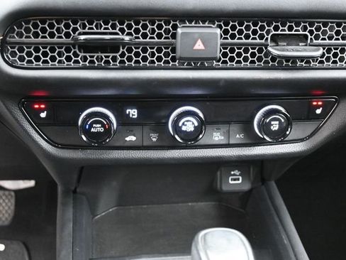 Used 2024 Honda HR-V Sport image 16