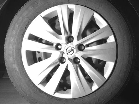Used 2025 Nissan Sentra S FWD image 15