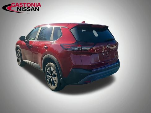 Used 2023 Nissan Rogue SV image 6