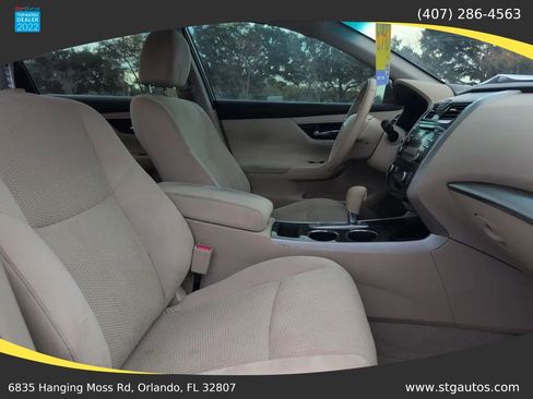 Used 2014 Nissan Altima 2.5 SV image 24