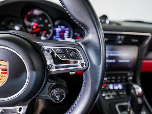 Certified 2018 Porsche 911 Targa 4 GTS image 16