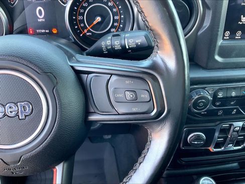 Used 2022 Jeep Wrangler Unlimited Sport AWD/4WD image 25