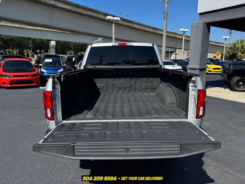 Used 2018 Ford F150 Lariat w/ Equipment Group 502A Luxury AWD/4WD image 32