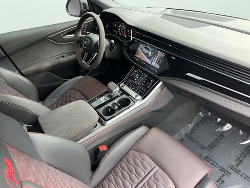 Certified 2025 Audi RS Q8 performance AWD/4WD image 24