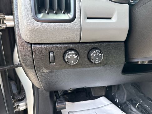 Used 2018 Chevrolet Colorado W/T w/ WT Convenience Package AWD/4WD image 17