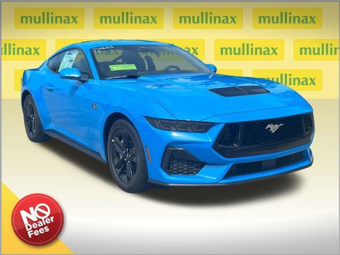 New 2026 Ford Mustang GT RWD image 1